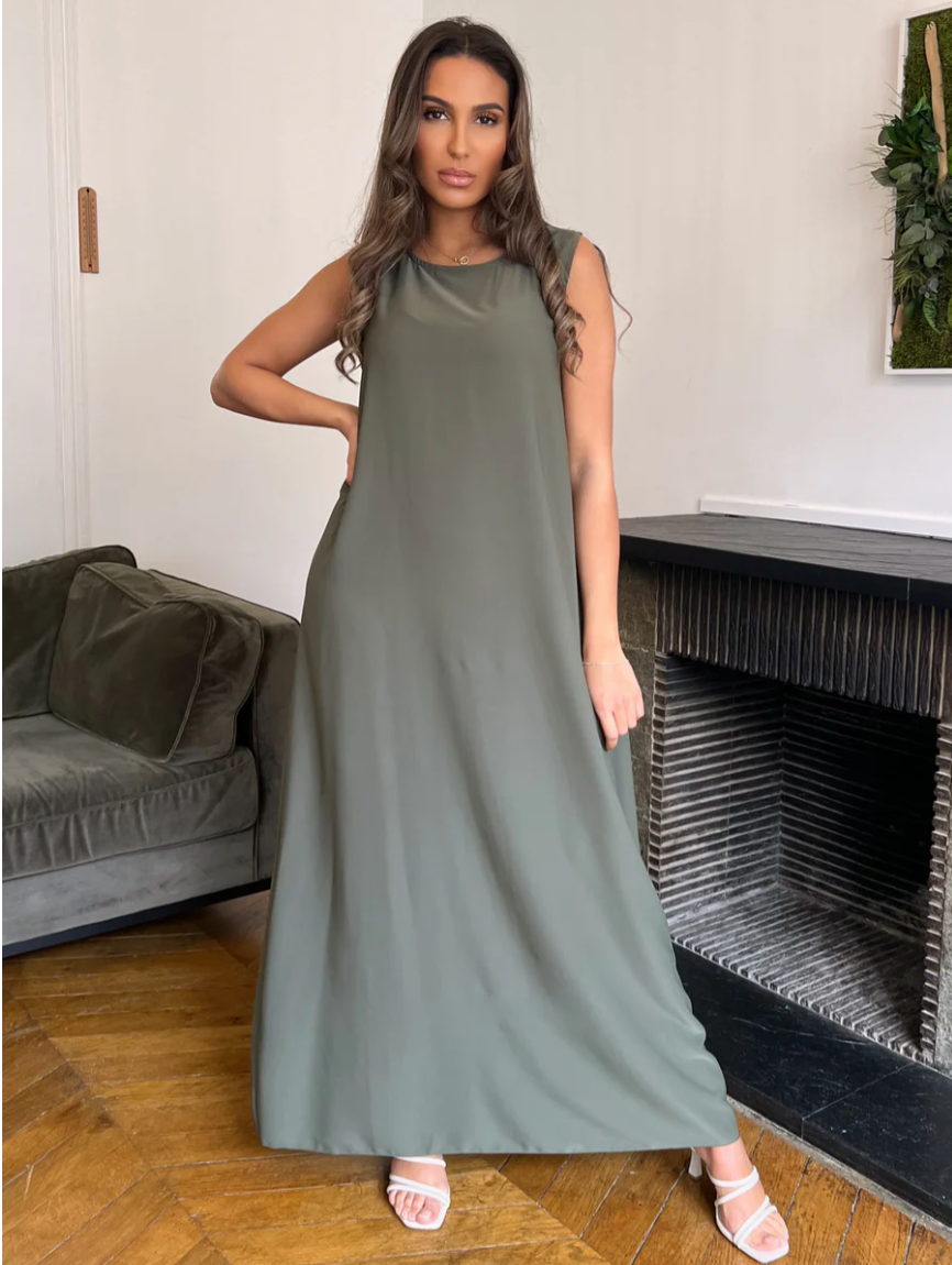 Oversized Under-Abaya
