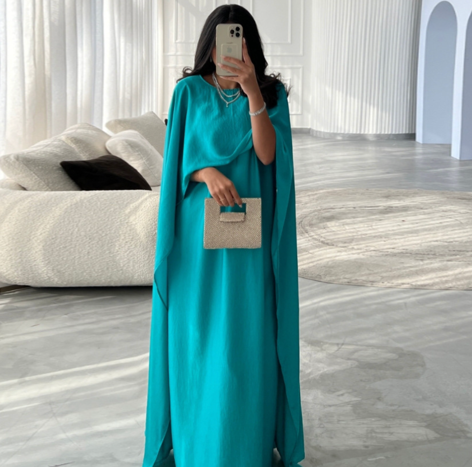 Abaya Janeye
