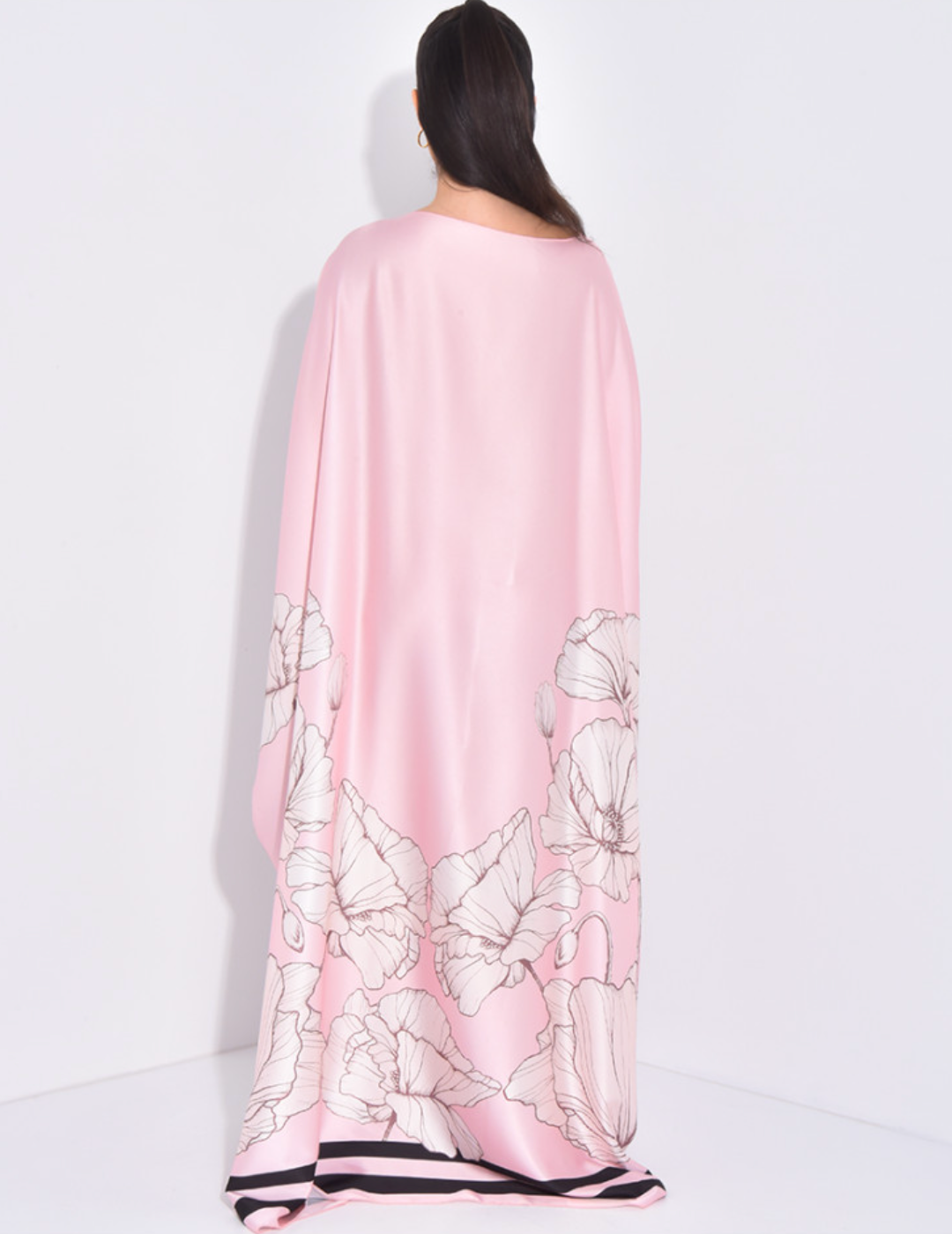 Abaya Naouar