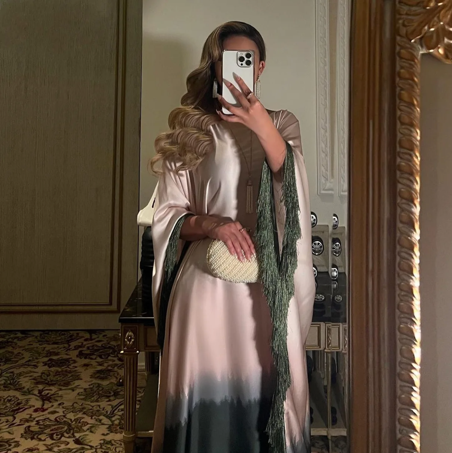 Abaya Anya