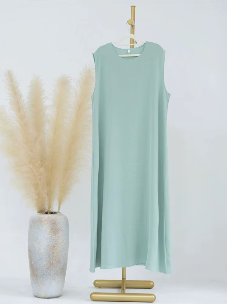 Oversized Under-Abaya