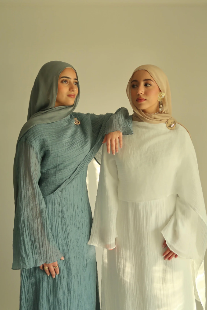 Abaya Almas